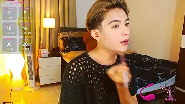 Snapshot of WildestTwink chatting on 29, 6, 2026 WildestTwink online show from 29, 6, 2026