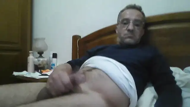CarlosRocha73 online show from 18, 5, 2026