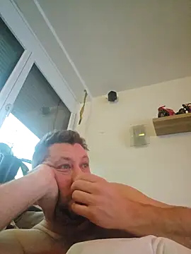 Snapshot of ktmtom247 chatting on 21, 12, 2025 ktmtom247 online show from 21, 12, 2025