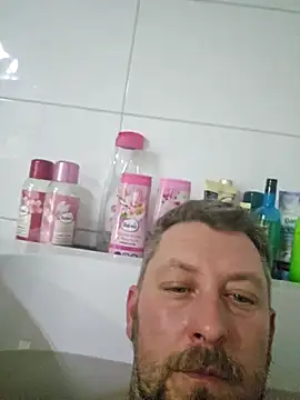 Snapshot of ktmtom247 chatting on 18, 12, 2025 ktmtom247 online show from 18, 12, 2025