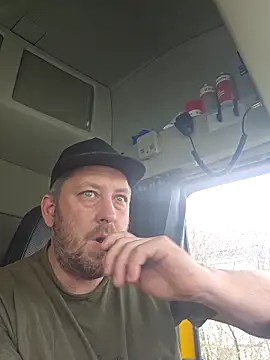 ktmtom247 online show from 18, 3, 2026