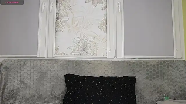 Hetera online show from 3, 12, 2025