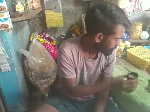 FriskyGender online show from 7, 11, 2025