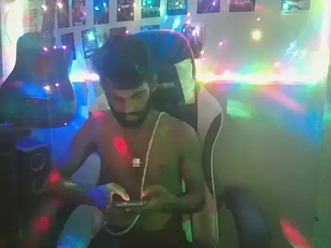 FriskyGender online show from 31, 10, 2025