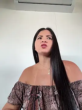 Carolina Novoa online show from 15, 10, 2025