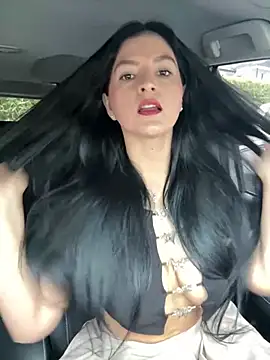 Carolina Novoa online show from 2, 3, 2025