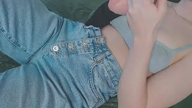 Snapshot of Kiradoll27 chatting on 9, 2, 2025 Kiradoll27 online show from 9, 2, 2025