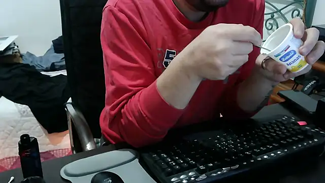 Italian dark desire online show from 5, 12, 2025