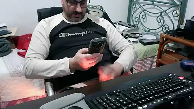 Italian dark desire online show from 10, 1, 2026