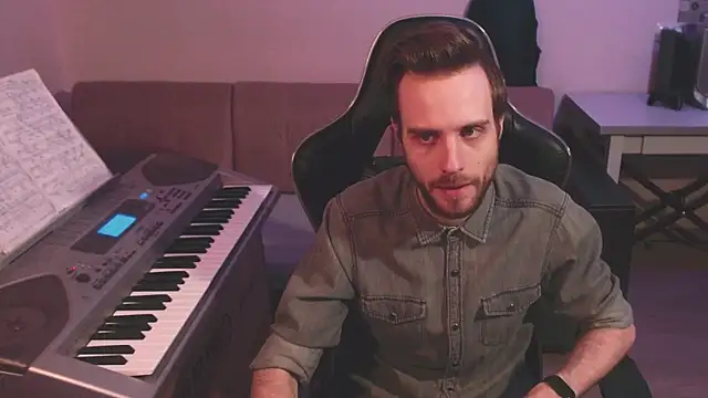 Sweetparker online show from 2, 3, 2025