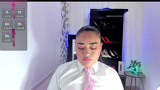 ReyleDoll online show from 9, 3, 2026