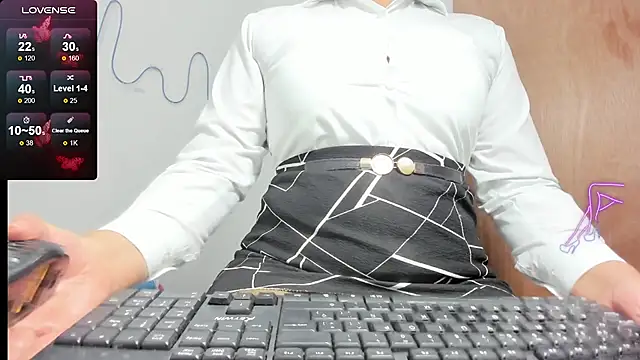 ReyleDoll online show from 7, 2, 2026