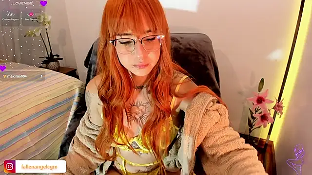 Fallengangel online show from 21, 12, 2025