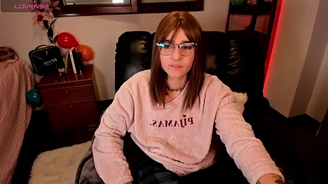 Snapshot of Fallengangel chatting on 24, 2, 2026 Fallengangel online show from 24, 2, 2026