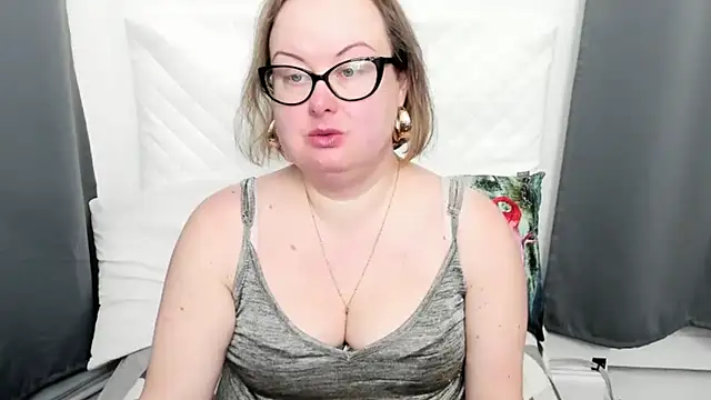 dirtyBonnie online show from 3, 3, 2026