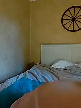 SwedishJennifer online show from 2, 10, 2025