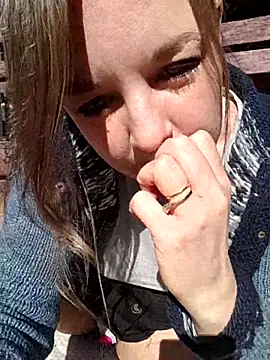 SwedishJennifer online show from 10, 4, 2026