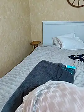 SwedishJennifer online show from 9, 10, 2025