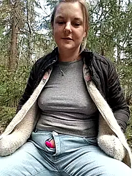 SwedishJennifer online show from 3, 4, 2026