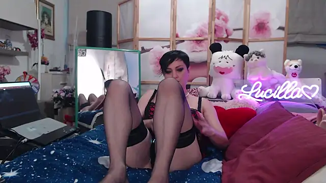 Snapshot of lucillabollente chatting on 14, 6, 2026 lucillabollente online show from 14, 6, 2026