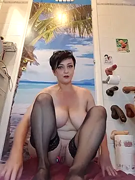 Snapshot of lucillabollente chatting on 5, 6, 2026 lucillabollente online show from 5, 6, 2026