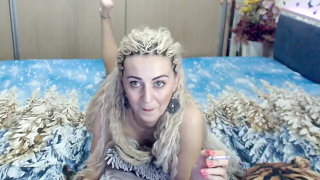 Snapshot of MirabelaSweet chatting on 18, 3, 2025 MirabelaSweet online show from 18, 3, 2025