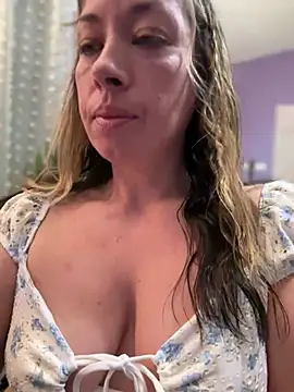  NinaLuvSins  online show from 17, 4, 2026