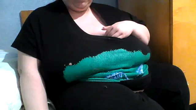 hotbbwAssxx online show from 28, 4, 2026