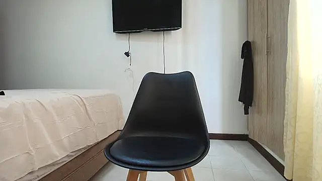 Snapshot of annitax chatting on 4, 3, 2026 annitax online show from 4, 3, 2026