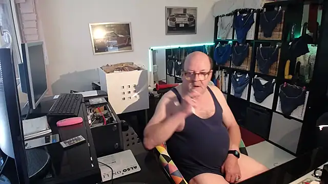 wankcellar online show from 18, 9, 2025