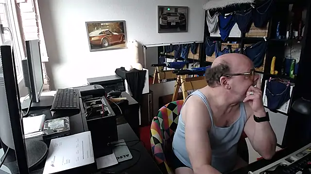 wankcellar online show from 23, 2, 2026