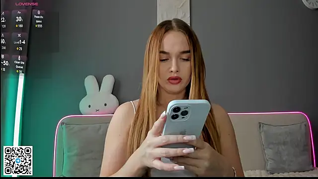 Snapshot of Malika_Lisan chatting on 18, 6, 2026 Malika Lisan online show from 18, 6, 2026