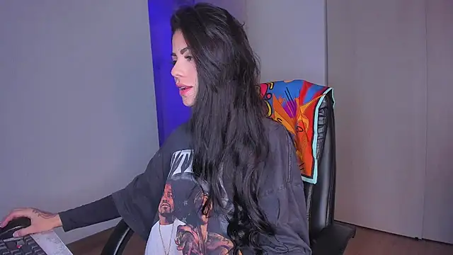 Lisegg  online show from 19, 11, 2025