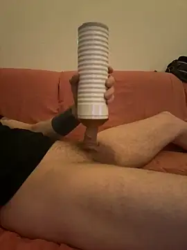 Snapshot of LionBoy1976 chatting on 4, 10, 2025 LionBoy1976 online show from 4, 10, 2025