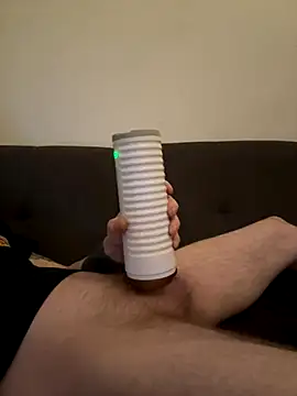 Snapshot of LionBoy1976 chatting on 18, 11, 2025 LionBoy1976 online show from 18, 11, 2025