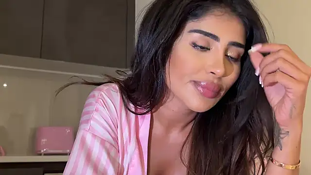 ArabicBarbie online show from 22, 9, 2025