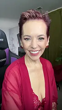 RubyLynne online show from 11, 4, 2026