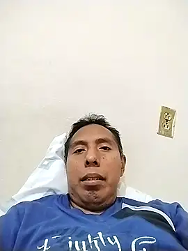 Snapshot of desnudo_Sexoxo chatting on 30, 10, 2025 desnudo Sexoxo online show from 30, 10, 2025