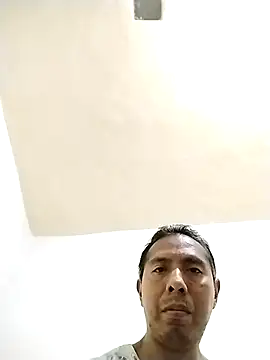 Snapshot of desnudo_Sexoxo chatting on 27, 10, 2025 desnudo Sexoxo online show from 27, 10, 2025