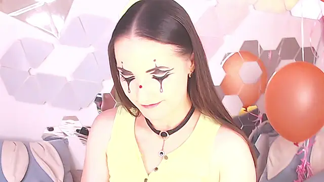 LexiKiss online show from 21, 2, 2025