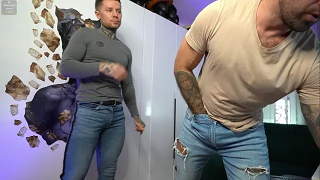 NickHOWLEN online show from 24, 10, 2025