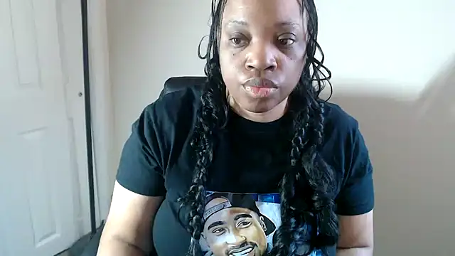 Snapshot of Sexymona1218 chatting on 29, 3, 2026 Sexymona1218 online show from 29, 3, 2026