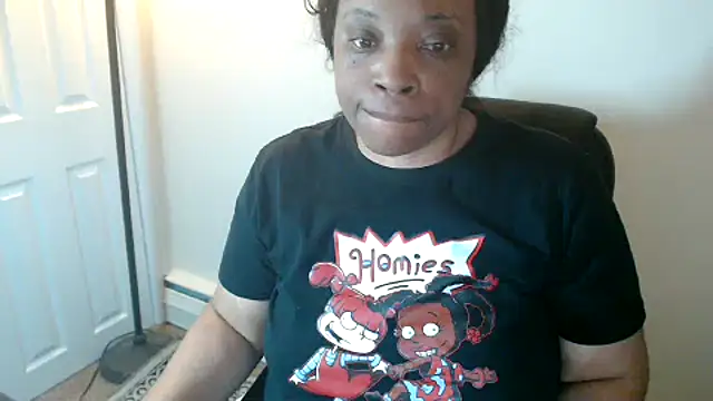 Snapshot of Sexymona1218 chatting on 8, 3, 2026 Sexymona1218 online show from 8, 3, 2026