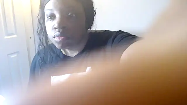Sexymona1218 online show from 26, 5, 2026