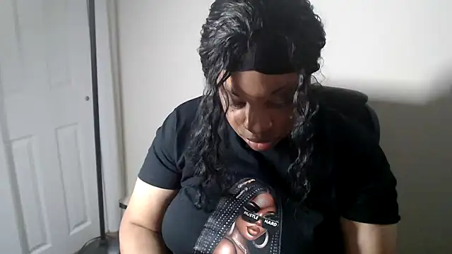 Snapshot of Sexymona1218 chatting on 15, 3, 2026 Sexymona1218 online show from 15, 3, 2026