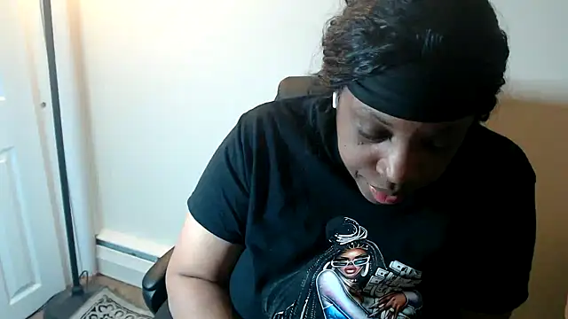 Snapshot of Sexymona1218 chatting on 10, 4, 2026 Sexymona1218 online show from 10, 4, 2026