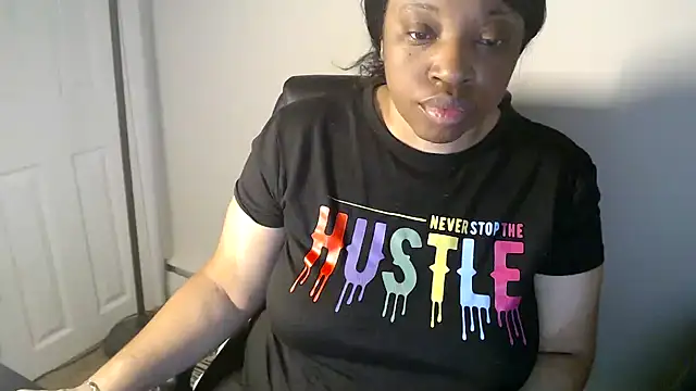 Snapshot of Sexymona1218 chatting on 12, 3, 2026 Sexymona1218 online show from 12, 3, 2026