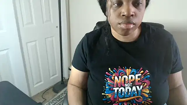 Snapshot of Sexymona1218 chatting on 22, 3, 2026 Sexymona1218 online show from 22, 3, 2026