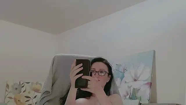 lara heaven online show from 22, 5, 2026