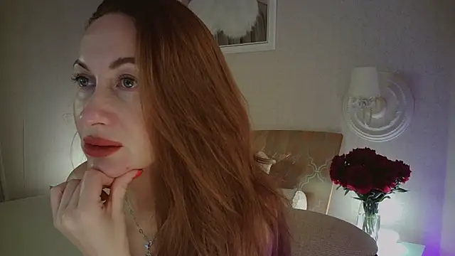 Luna Hoty online show from 22, 5, 2026